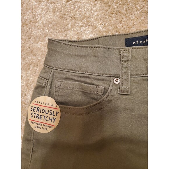 Aeropostale army green shorts - Picture 3 of 3